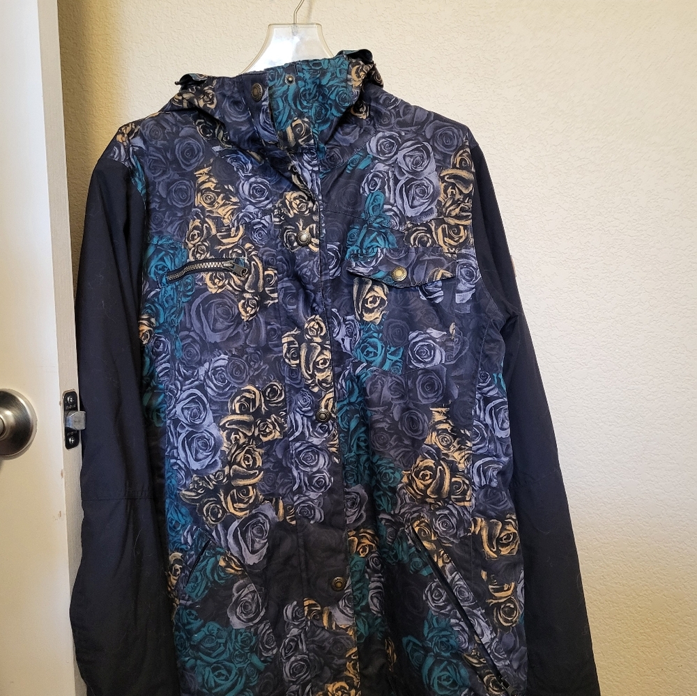DC Women's Snowboarding Jacket
